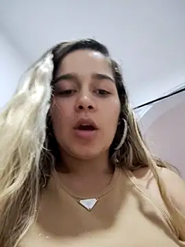 LaurenWelly  online show from 03/01/25, 08:53