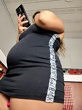 LaurenWelly  online show from 03/08/25, 11:39