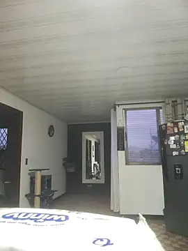 LaurenWelly  online show from 11/12/25, 10:37