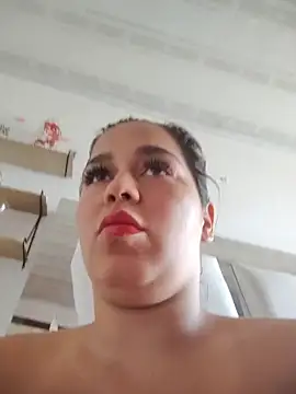 LaurenWelly  online show from 02/11/26, 09:31