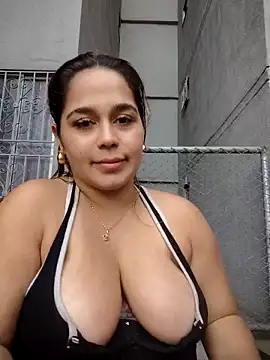 LaurenWelly  online show from 02/20/26, 09:04