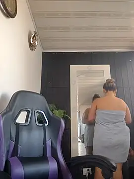 LaurenWelly  online show from 03/14/26, 09:09