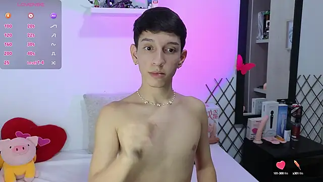 Snapshot of milky__boy_ chatting on 02/19/25, 06:00 milky boy online show from 02/19/25, 06:00