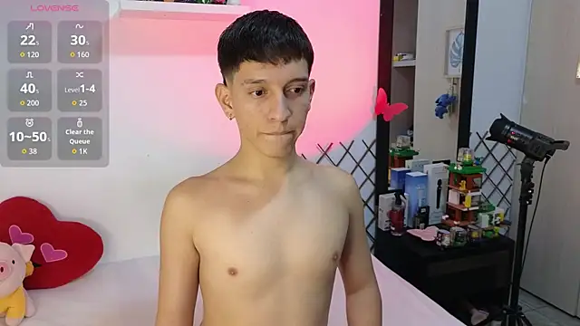 milky  boy  online show from 12/02/25, 04:40