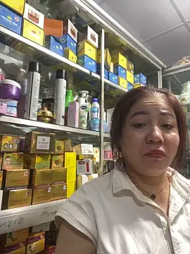 Snapshot of Cesywet chatting on 02/06/25, 03:27 Cesywet online show from 02/06/25, 03:27