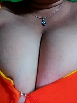 Snapshot of Rinki_Guptaa chatting on 01/10/25, 12:36 Rinki Guptaa online show from 01/10/25, 12:36