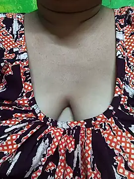 Snapshot of Rinki_Guptaa chatting on 03/16/25, 06:44 Rinki Guptaa online show from 03/16/25, 06:44