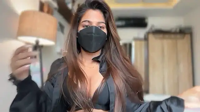 Hotty-Sana online show from 04/06/26, 04:46