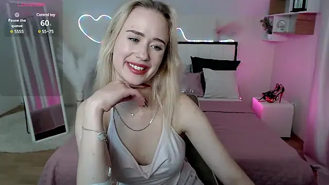 Snapshot of SashaBrooks chatting on 01/27/25, 09:11 SashaBrooks online show from 01/27/25, 09:11