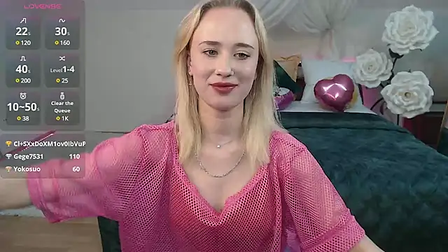 Snapshot of SashaBrooks chatting on 02/12/25, 09:22 SashaBrooks online show from 02/12/25, 09:22