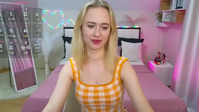 Snapshot of SashaBrooks chatting on 02/26/25, 09:05 SashaBrooks online show from 02/26/25, 09:05