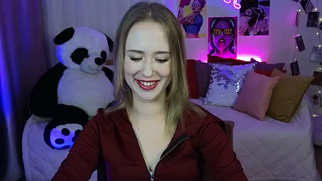 Snapshot of SashaBrooks chatting on 09/25/25, 06:11 SashaBrooks online show from 09/25/25, 06:11