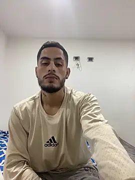 Snapshot of Dalton_oficial chatting on 12/12/24, 10:24 Dalton oficial online show from 12/12/24, 10:24