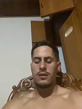 Snapshot of Dalton_oficial chatting on 11/29/25, 02:14 Dalton oficial online show from 11/29/25, 02:14