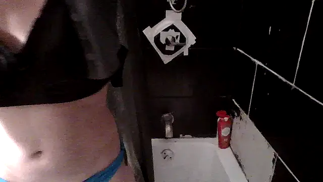 Snapshot of MizzAmy1 chatting on 12/29/24, 11:08 MizzAmy1 online show from 12/29/24, 11:08