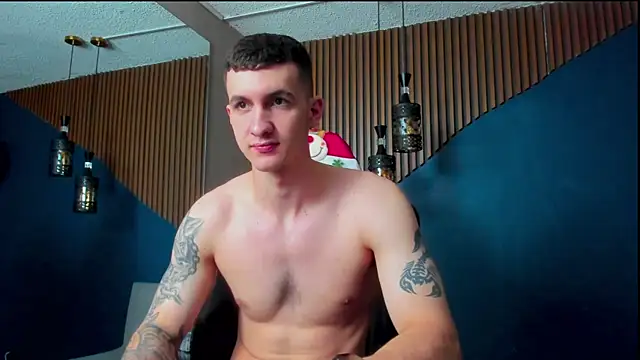 Snapshot of JacksonOlsenn chatting on 01/13/25, 12:02 JacksonOlsenn online show from 01/13/25, 12:02
