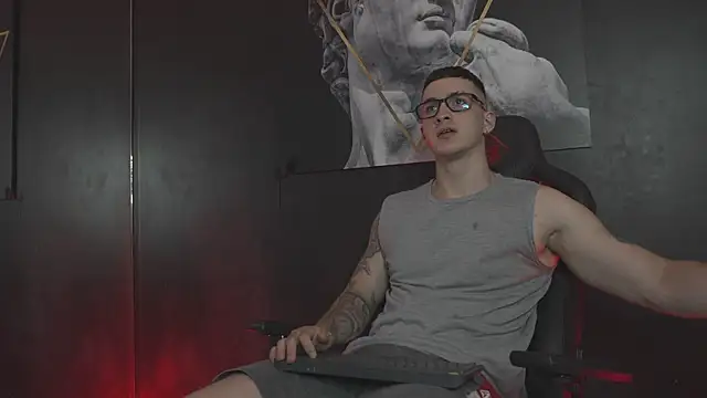 JacksonOlsenn online show from 11/12/25, 08:30