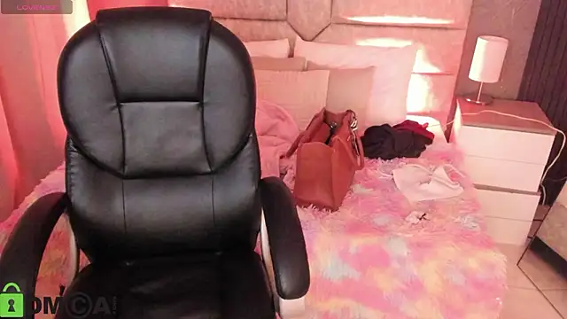 Cristal  adams online show from 02/20/26, 11:54