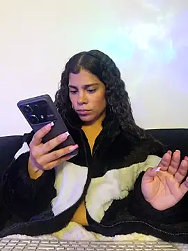 NINA 18 YEARS online show from 12/11/24, 08:58