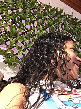 NINA 18 YEARS online show from 12/21/24, 05:51