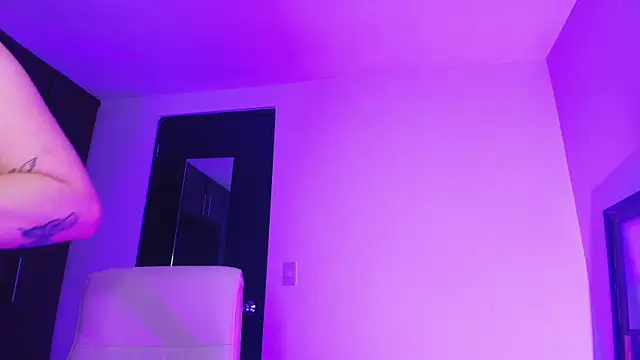 TinaJonnes  online show from 02/15/26, 08:13