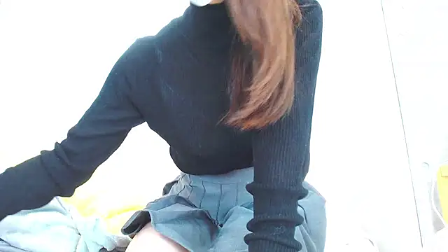 Snapshot of ai_chan chatting on 12/15/24, 02:19 ai chan online show from 12/15/24, 02:19