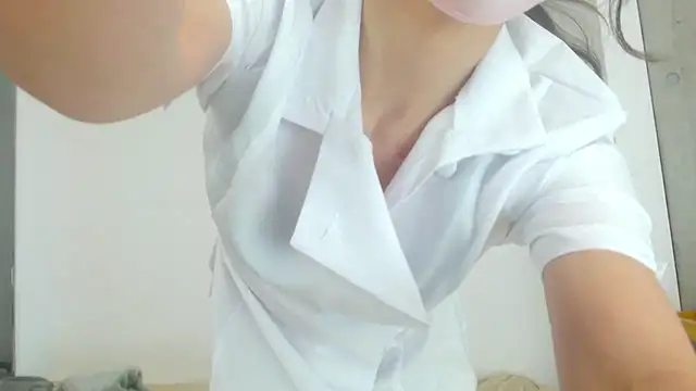 Snapshot of ai_chan chatting on 02/18/25, 11:44 ai chan online show from 02/18/25, 11:44