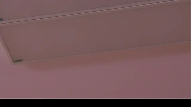 Snapshot of AngeliqueSkye chatting on 12/17/24, 10:01 AngeliqueSkye online show from 12/17/24, 10:01