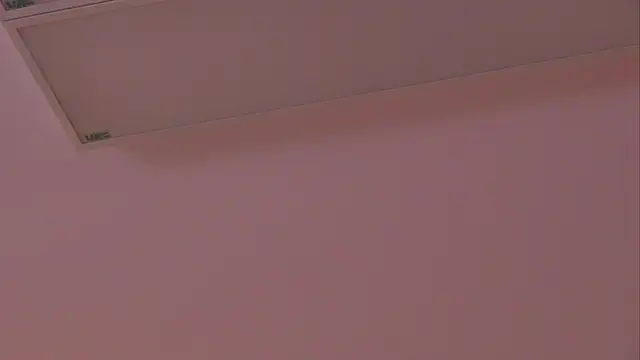 Snapshot of AngeliqueSkye chatting on 02/05/25, 12:49 AngeliqueSkye online show from 02/05/25, 12:49