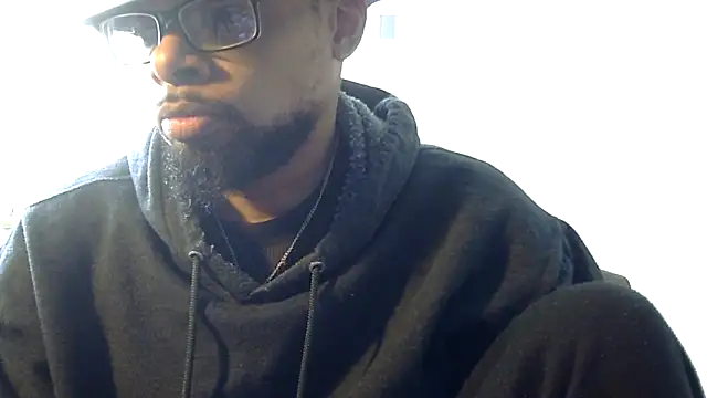 Snapshot of WhiskeyWood_DuhGOD chatting on 02/05/26, 05:39 WhiskeyWood DuhGOD online show from 02/05/26, 05:39