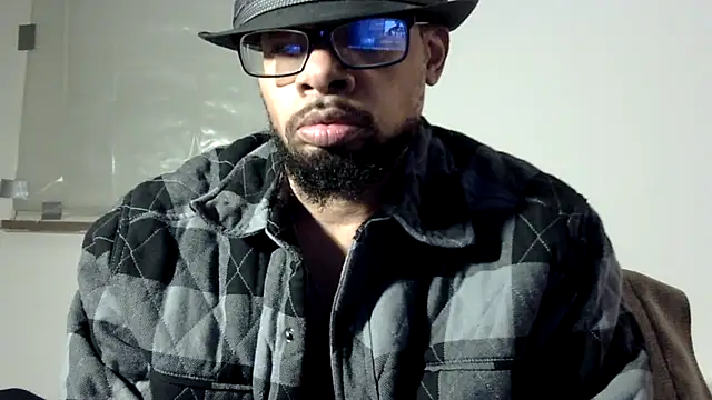 Snapshot of WhiskeyWood_DuhGOD chatting on 02/16/26, 01:46 WhiskeyWood DuhGOD online show from 02/16/26, 01:46