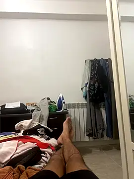 Snapshot of alex-riadh chatting on 10/04/25, 11:58 alex-riadh online show from 10/04/25, 11:58