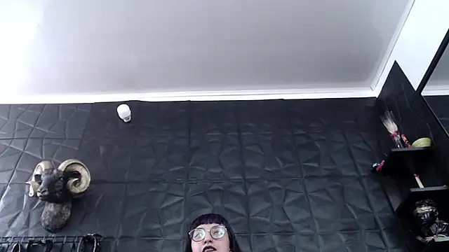 Agata Darkness online show from 03/25/26, 08:04