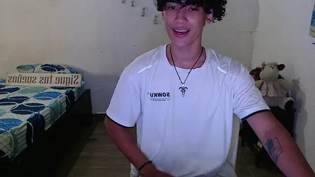 Snapshot of jake_willianss chatting on 12/21/24, 04:19 jake willianss online show from 12/21/24, 04:19