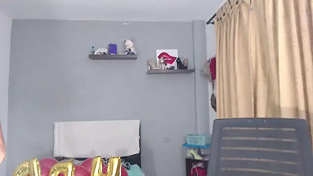 SusanLeroy online show from 12/19/25, 10:00