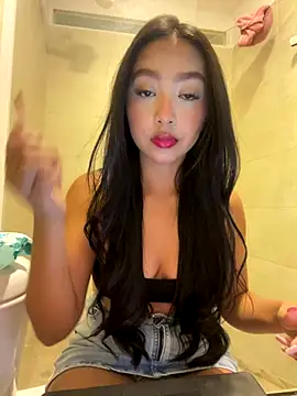 SOPHIACANDY19  online show from 09/21/25, 08:21