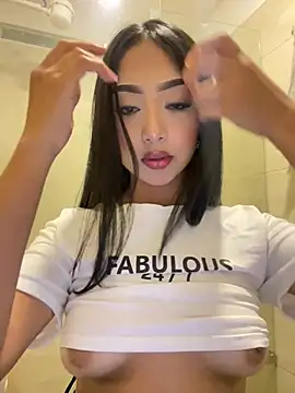 SOPHIACANDY19  online show from 02/06/26, 12:15