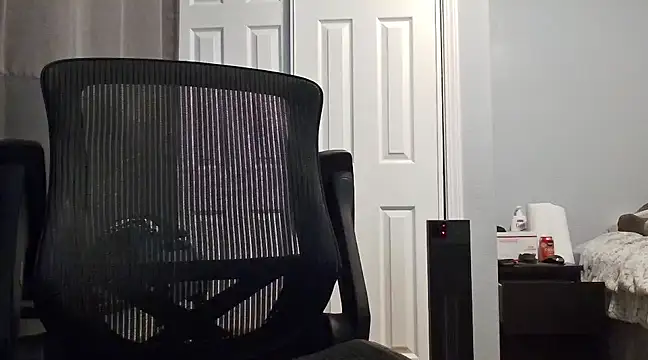 overaveragefreak4you online show from 12/06/24, 02:06