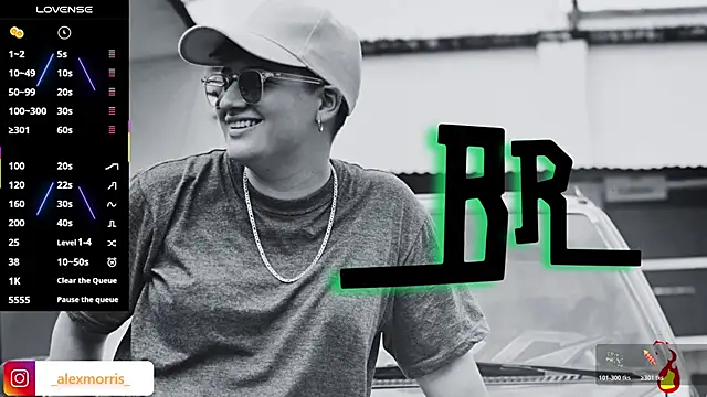 Snapshot of _AlexMorris chatting on 12/23/25, 05:38 AlexMorris online show from 12/23/25, 05:38