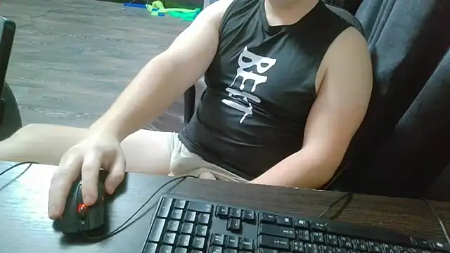 Snapshot of gamblingbum chatting on 02/03/26, 08:03 gamblingbum online show from 02/03/26, 08:03