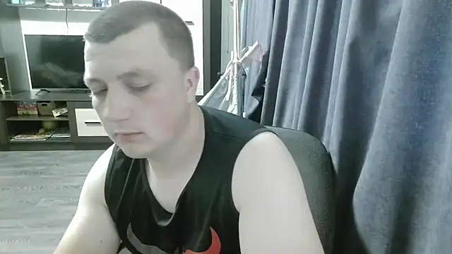 Snapshot of gamblingbum chatting on 06/02/26, 01:24 gamblingbum online show from 06/02/26, 01:24