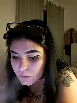 Snapshot of alexaandreea99 chatting on 01/17/25, 11:07 alexaandreea99 online show from 01/17/25, 11:07