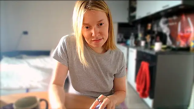 Snapshot of TaylorBre chatting on 06/15/26, 11:23 TaylorBre online show from 06/15/26, 11:23