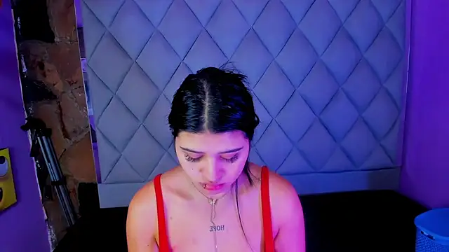 Snapshot of venusowen_ chatting on 09/14/25, 11:09 venusowen online show from 09/14/25, 11:09