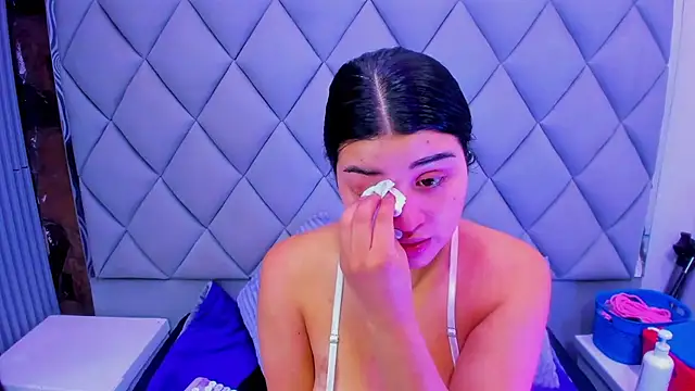 Snapshot of venusowen_ chatting on 11/07/25, 01:55 venusowen online show from 11/07/25, 01:55