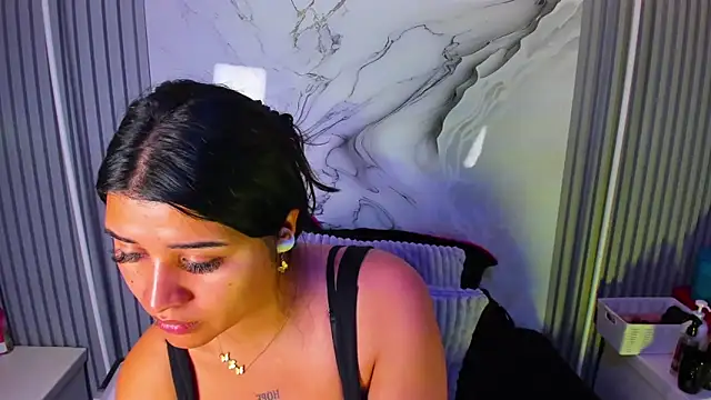 venusowen  online show from 06/22/26, 02:36