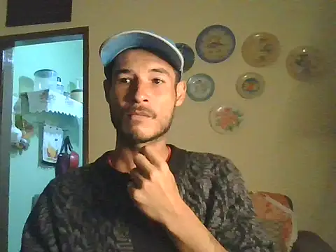 gilsnsudb234 online show from 10/22/25, 12:33