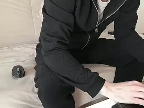 Snapshot of NATURALS2023 chatting on 03/05/25, 08:54 NATURALS2023 online show from 03/05/25, 08:54