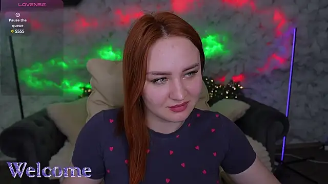 LovelyBell online show from 02/04/25, 12:55