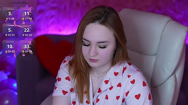 LovelyBell online show from 02/19/26, 07:15